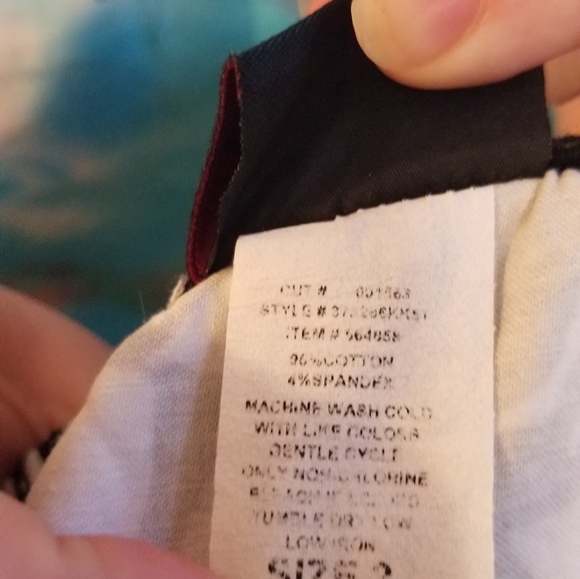 Floral top - Picture 3 of 4